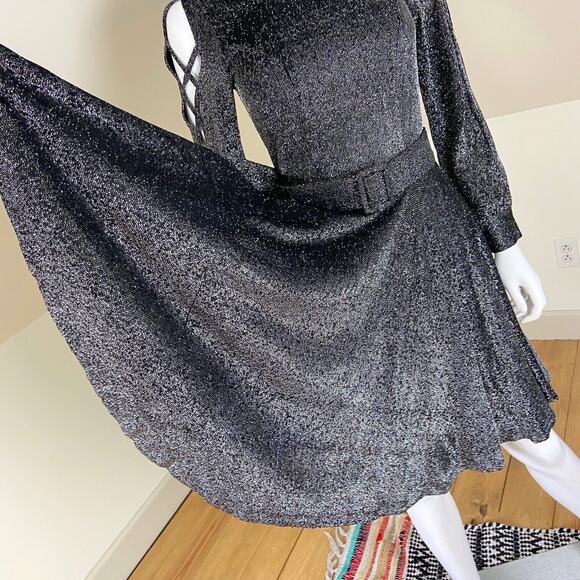 Vintage 60s 70s Metallic Lurex Skater Mini Dress Disco Cutout Sleeves XSmall XS - Picture 5 of 11
